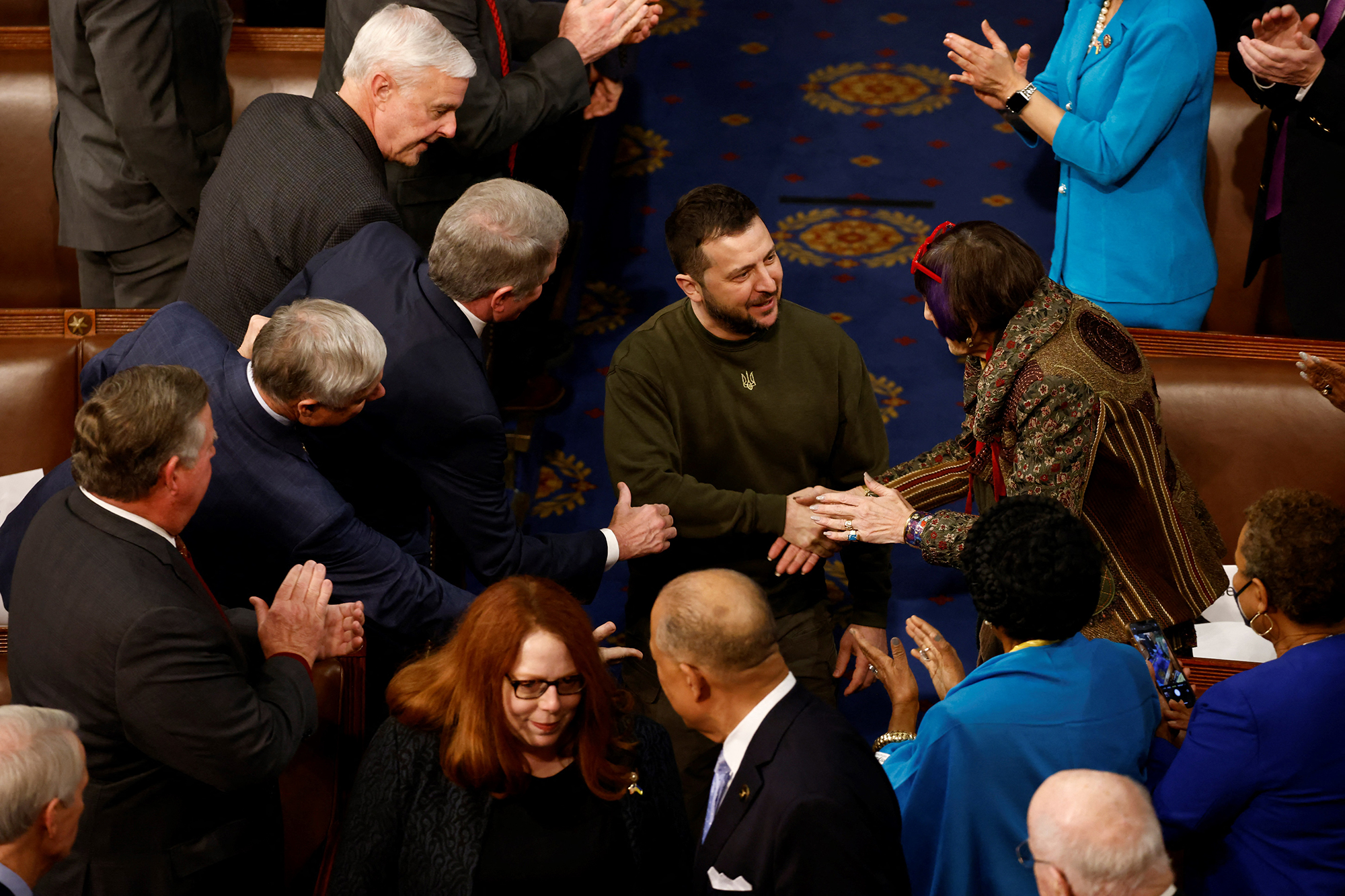 Штати на паузі. Чи вистачить Україні зброї та грошей без американської допомоги